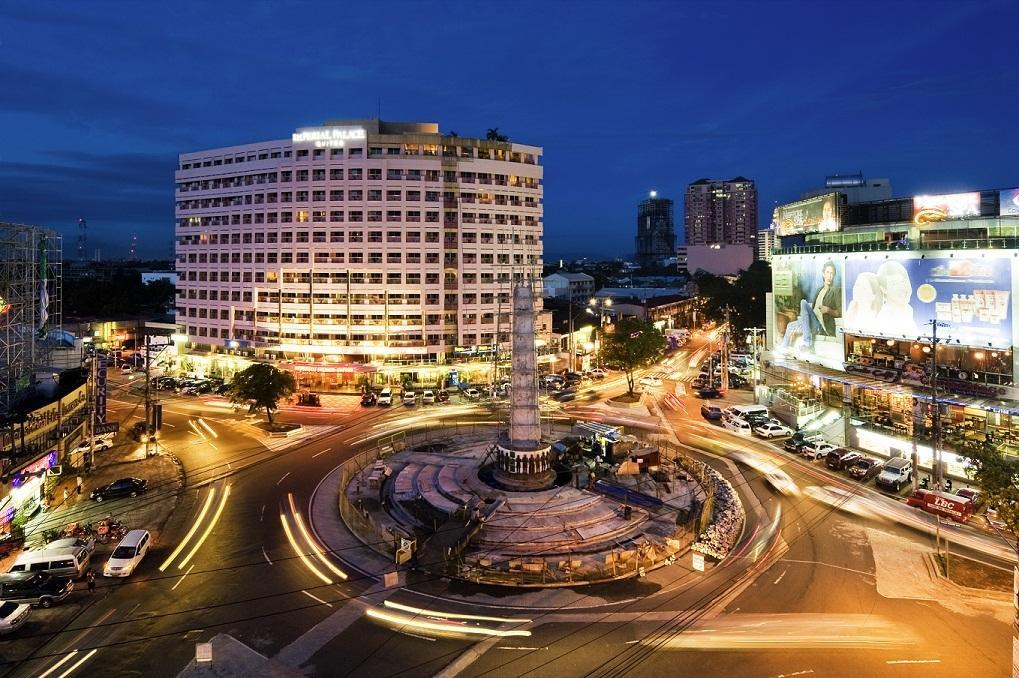 Imperial Palace Suites Кесон Сити Екстериор снимка