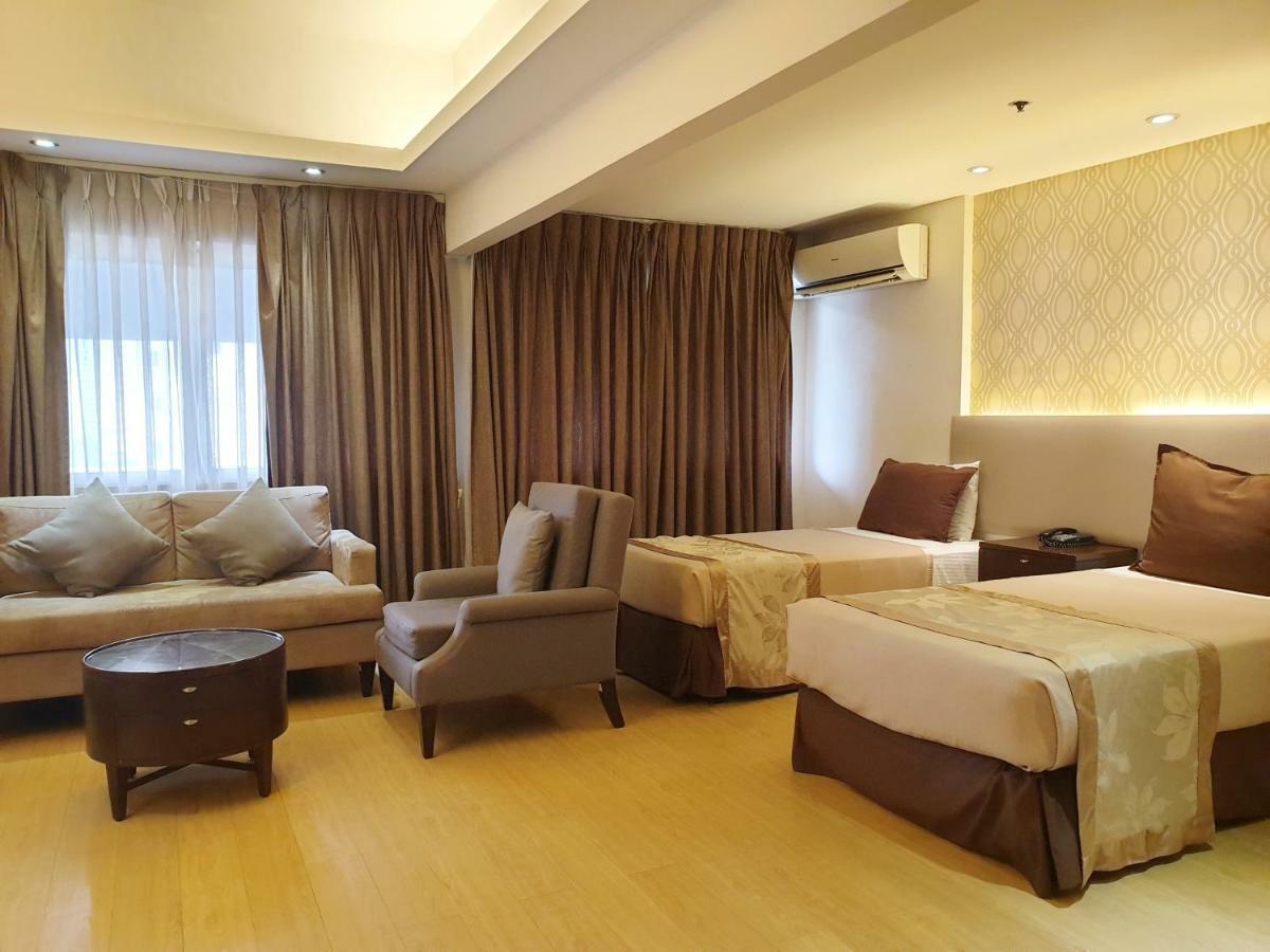 Imperial Palace Suites Кесон Сити Екстериор снимка