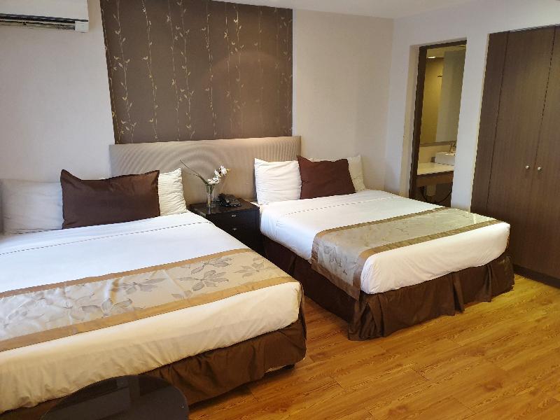Imperial Palace Suites Кесон Сити Екстериор снимка